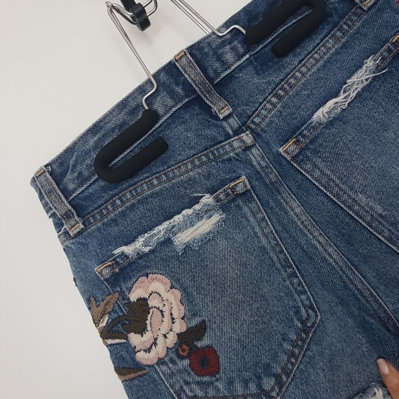 A&F Annie High Rise Shorts - Picture 13 of 14